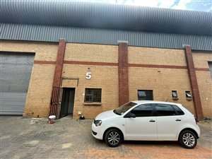 1100 m² Industrial space in Crown Mines