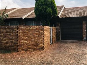 2 Bed Townhouse in Birch Acres