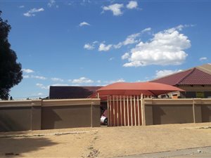 1 Bedroom Flat in Kagiso
