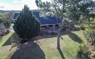 4 Bedroom House in Hill Sixty