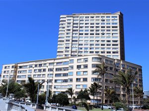 1 Bed Apartment in North Beach