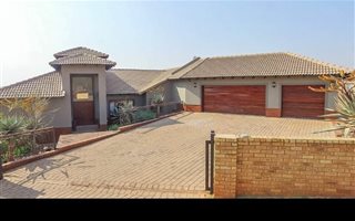 4 Bedroom House in Verresig Country Estate