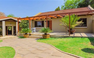 3 Bedroom House in Gholfsig