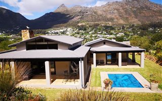 3 Bedroom House in Hout Bay and surrounds