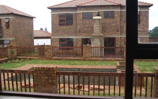 2 Bedroom Townhouse in Boksburg North