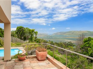 4 Bed House in Knysna Heights