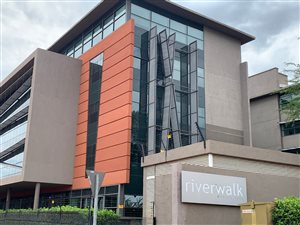 1301 m² Office Space in Newlands