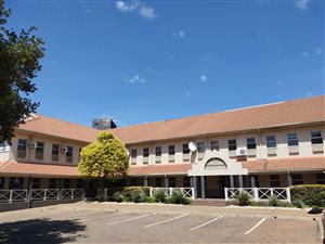 2488 m² Office Space in Kempton Park Central