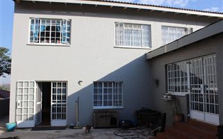 4 Bedroom House in Greymont