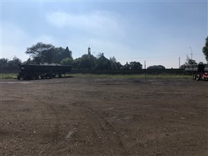 100 m² Industrial space in Zesfontein AH
