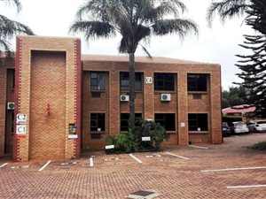 99 m² Office Space in Little Falls