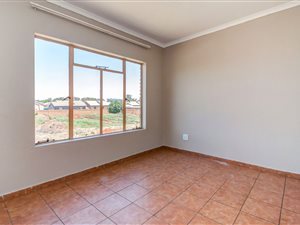 Studio Apartment in Geduld