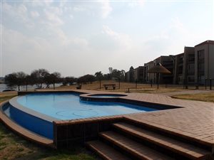 3 Bedroom Apartment in Emfuleni Golf Estate
