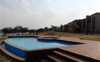3 Bedroom Apartment in Emfuleni Golf Estate