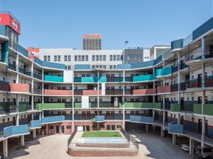 2 Bed Apartment in Johannesburg Central