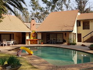 3 Bed House in Carlswald Estate