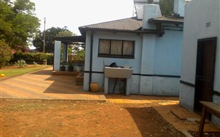 2.1 ha Farm in Roods Gardens