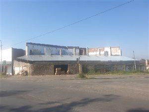300 m² Commercial space in Germiston South