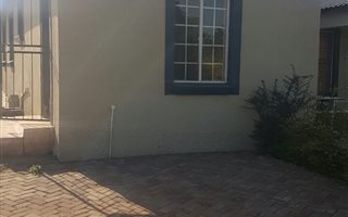 3 Bedroom Garden Cottage in Grootfontein Estate