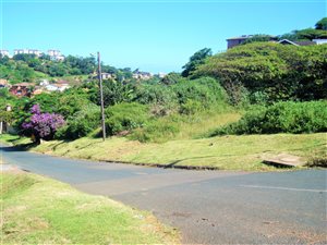 1166 m² Land available in La Mercy