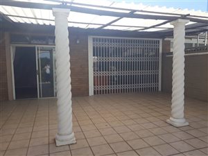 2 Bedroom Apartment in Vanderbijlpark SW