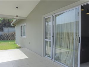 3 Bed Simplex in Park Hill