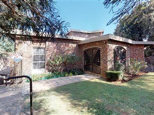 4 Bed House in Miederpark