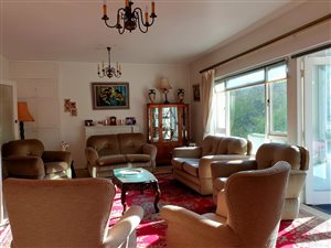 3 Bed Apartment in Wynberg Upper