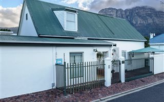 3 Bedroom House in Claremont Upper