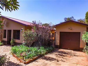 4 Bed House in The Orchards