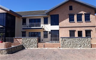 247 m² Commercial space in Tijger Valley and surrounds