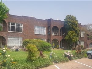 2 Bed Apartment in Three Rivers
