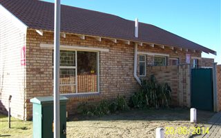 2 Bedroom Townhouse in Kwaggafontein