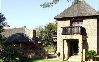 5 Bedroom House in Kameelfontein and surrounds