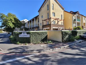 2 Bed Apartment in Stellenbosch Central