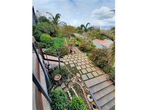 4 Bed House in Panorama