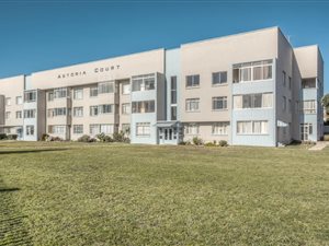 2 Bed Apartment in Summerstrand