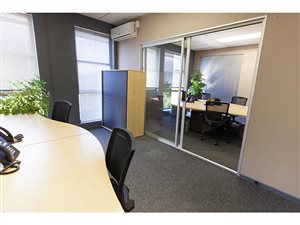 50 m² Office Space in Hyde Park