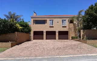 4 Bedroom House in Wavecrest