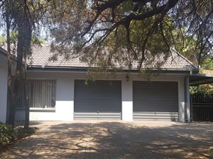 3 Bed House in Falcon Ridge