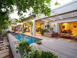 3 Bed House in Somerset West Central