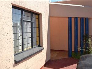 3 Bed House in Mayberry Park