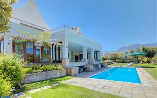 4 Bedroom House in Fancourt