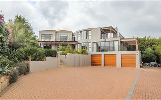 4 Bedroom House in Bel Aire