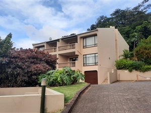 2 Bed Apartment in Port Edward
