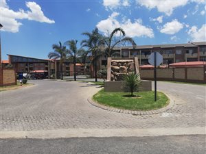 3 Bed Apartment in Comet
