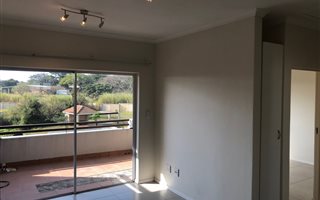 2 Bedroom Apartment in Sheffield Beach