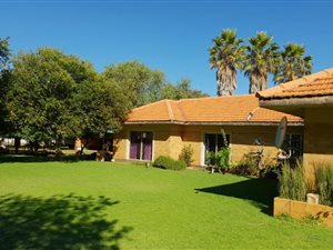 1467 ha Farm in Magaliesburg