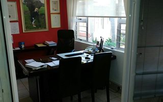 77 m² Office Space in Glenashley