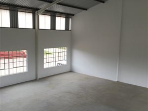 1500 m² Industrial space in Cato Ridge